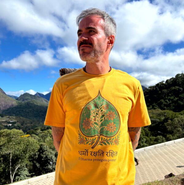 Camiseta Ashvattha Mostarda - Image 3