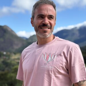 Camiseta Lótus  Rosa Envelhecido
